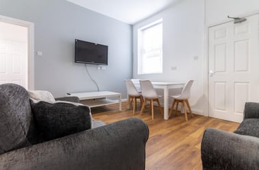 Bayswater Road, Jesmond, Newcastle - Image 2